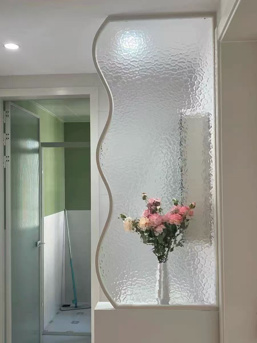 Aluminum alloy wavy screen