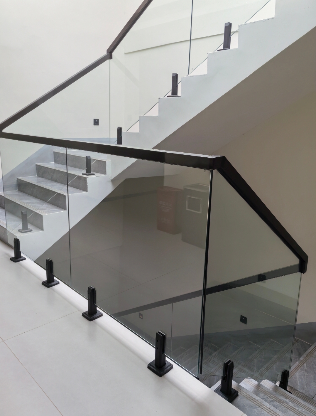 Handrail and railing series
